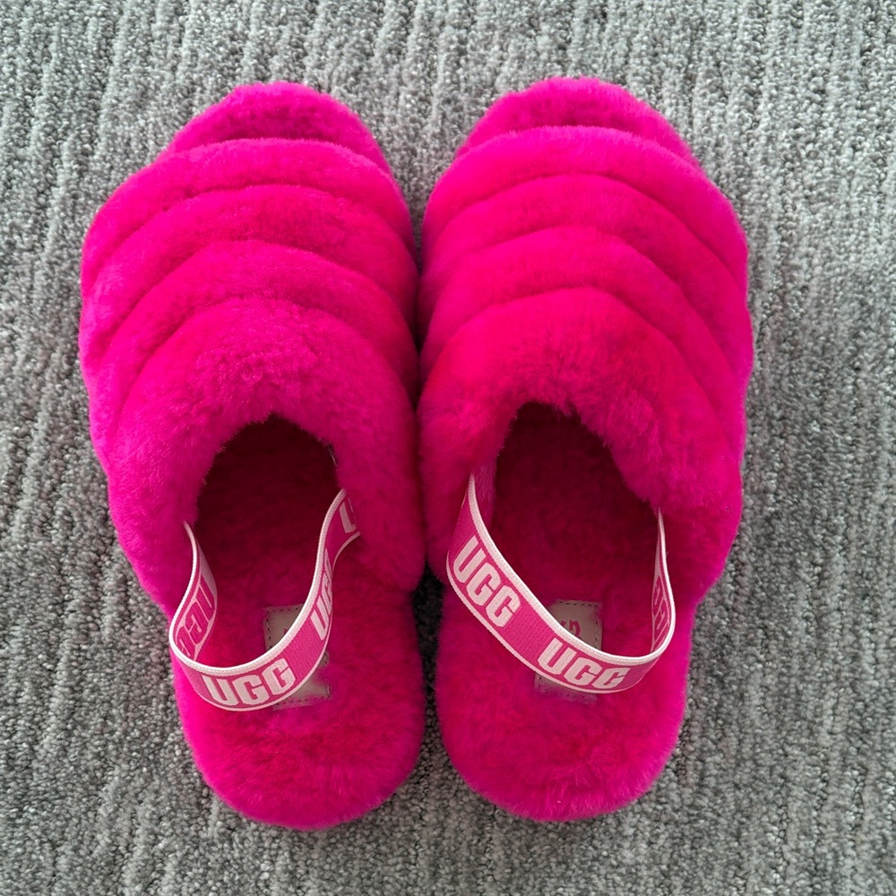 UGG Kids Fuchsia Fluffy One Piece Slippers